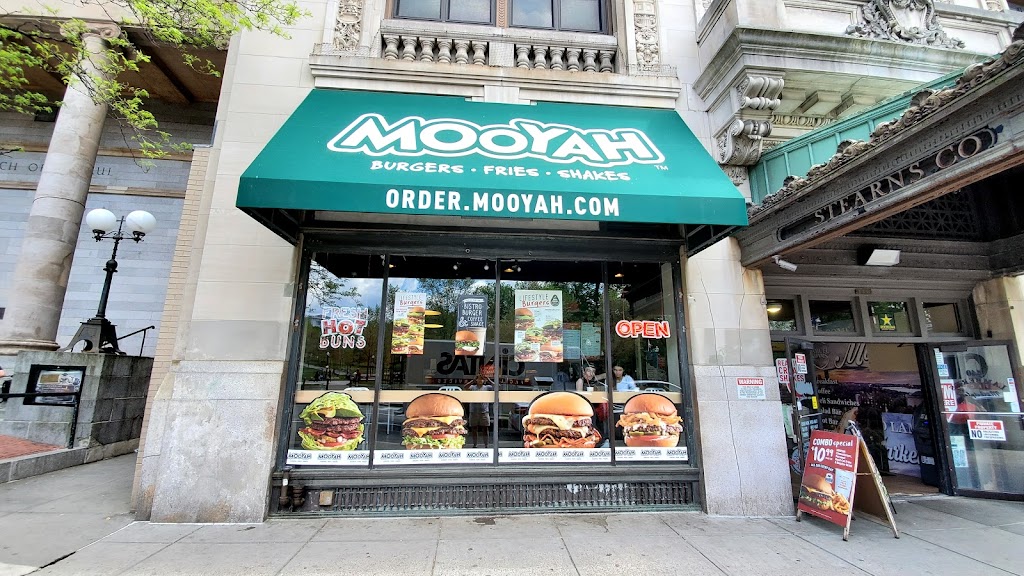 MOOYAH Burgers, Fries & Shakes | restaurant | 140 Tremont St, Boston, MA 02111, USA | 8572770176 OR +1 857-277-0176