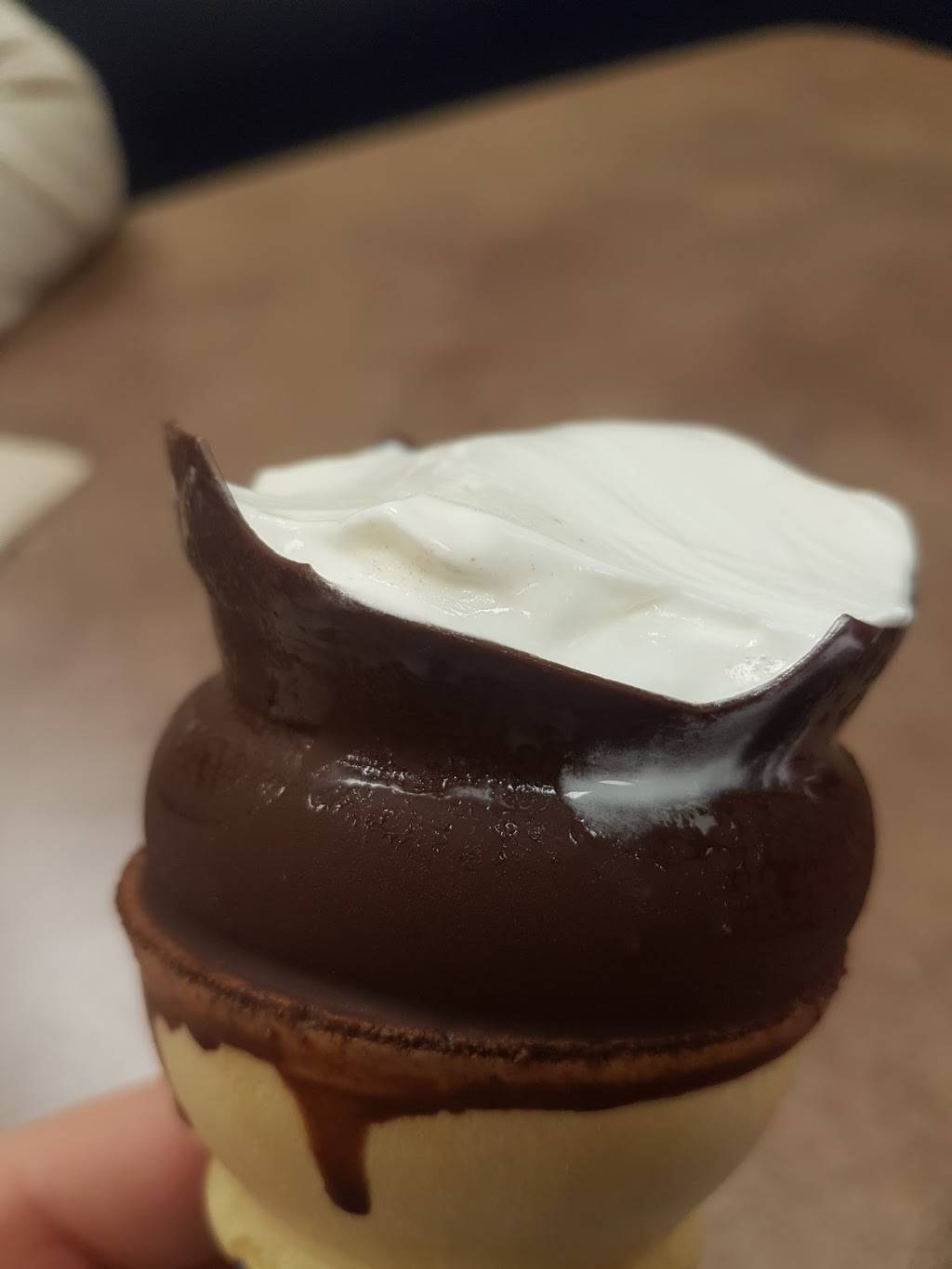 Dairy Queen | restaurant | 1412 Walkley Rd, Ottawa, ON K1V 6P5, Canada | 6137379847 OR +1 613-737-9847