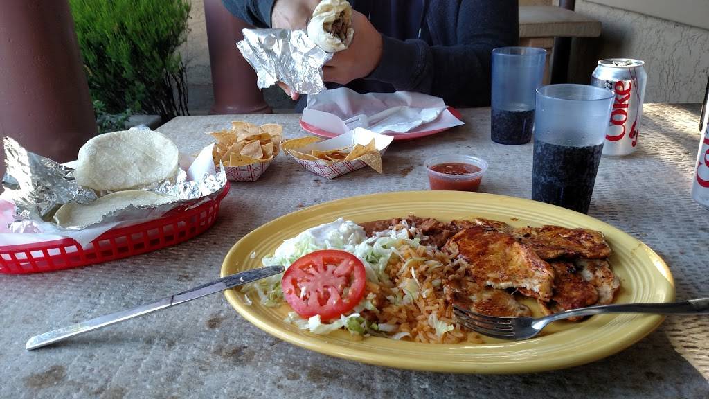 Taqueria Tres Amigos | restaurant | 270 Cabrillo Hwy, Half Moon Bay, CA 94019, USA | 6507266080 OR +1 650-726-6080