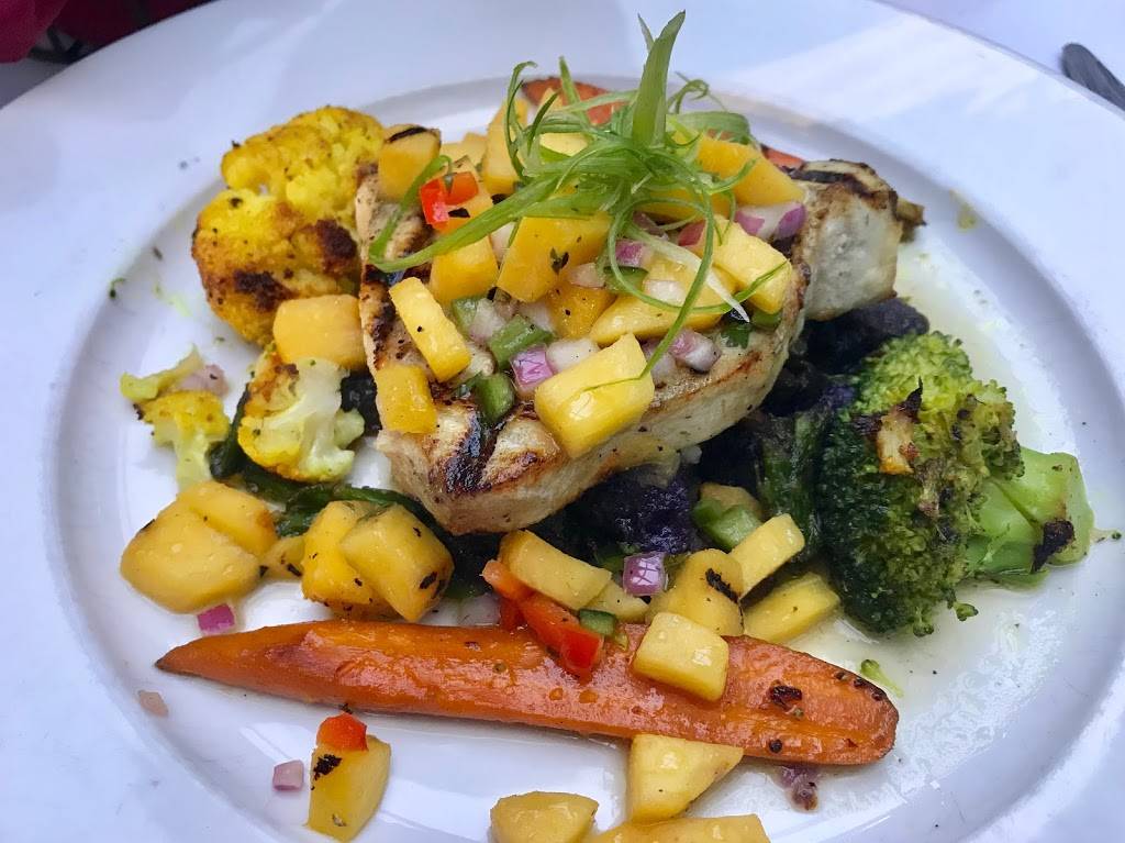 The Mountain House | restaurant | 13808 Skyline Blvd, Woodside, CA 94062, USA | 6508518541 OR +1 650-851-8541