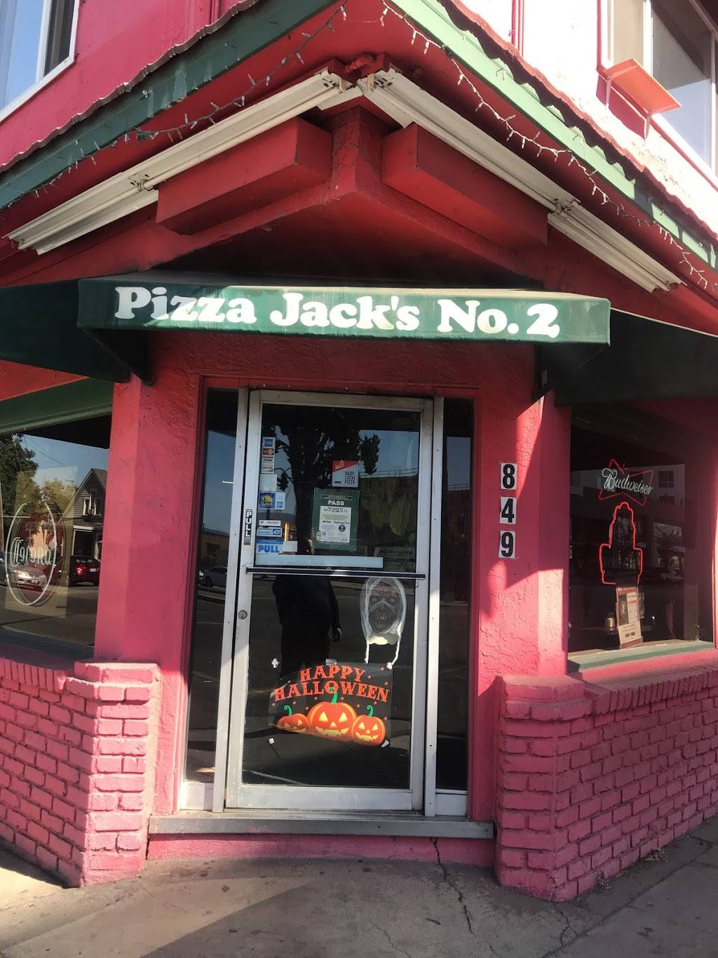 Pizza Jacks | restaurant | 3527, 849, W San Carlos St, San Jose, CA 95126, USA | 4082927947 OR +1 408-292-7947