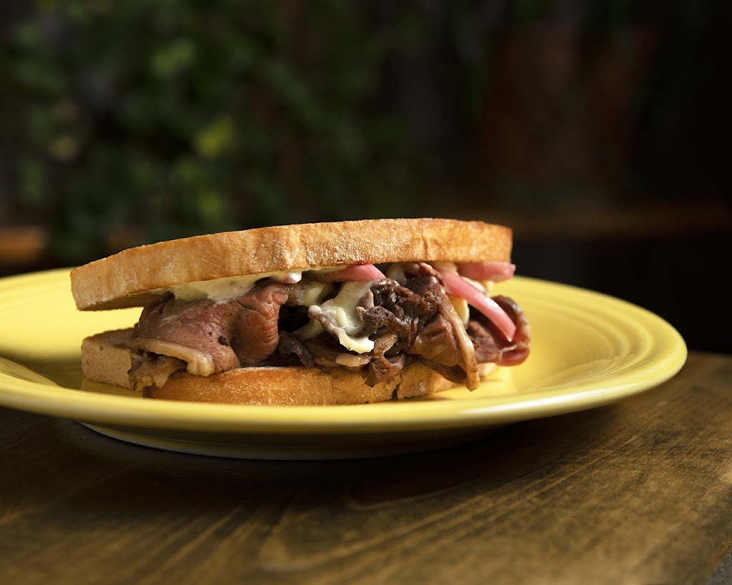 Viva Cubano | restaurant | 518 Selby Ave, St Paul, MN 55102, USA | 6518084011 OR +1 651-808-4011