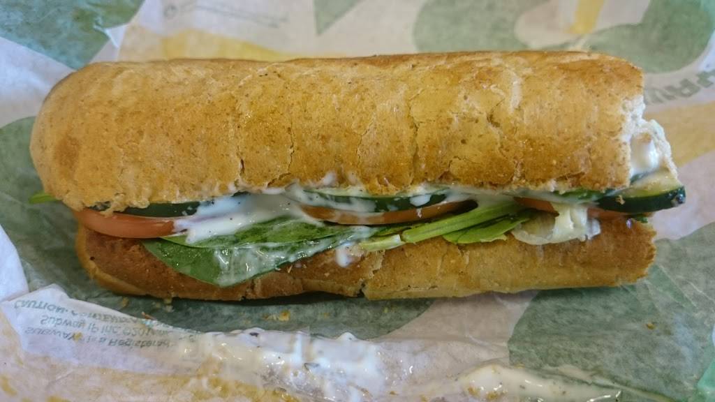 Subway | restaurant | 7002 Bluffton Rd A, Fort Wayne, IN 46808, USA | 2604442989 OR +1 260-444-2989