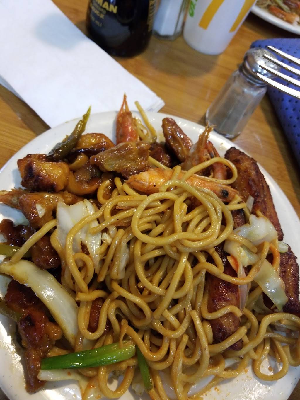 Golden Star Buffet | restaurant | 9679 Lost Knife Rd, Gaithersburg, MD 20877, USA | 3018698866 OR +1 301-869-8866