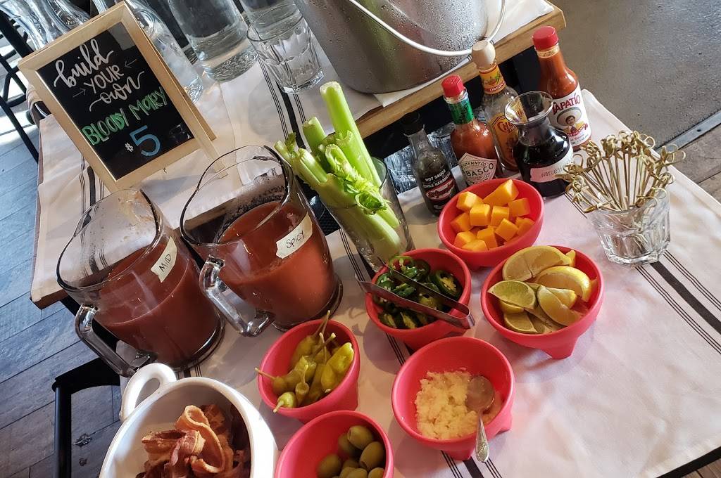 SeaSalt Woodfire Grill | restaurant | 21214 Beach Blvd, Huntington Beach, CA 92648, USA | 7148045545 OR +1 714-804-5545