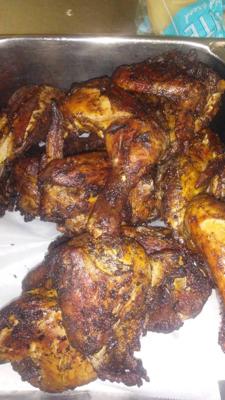 Wileys Chicken & Ribs | restaurant | 3853 W Madison St, Chicago, IL 60624, USA | 7736382314 OR +1 773-638-2314