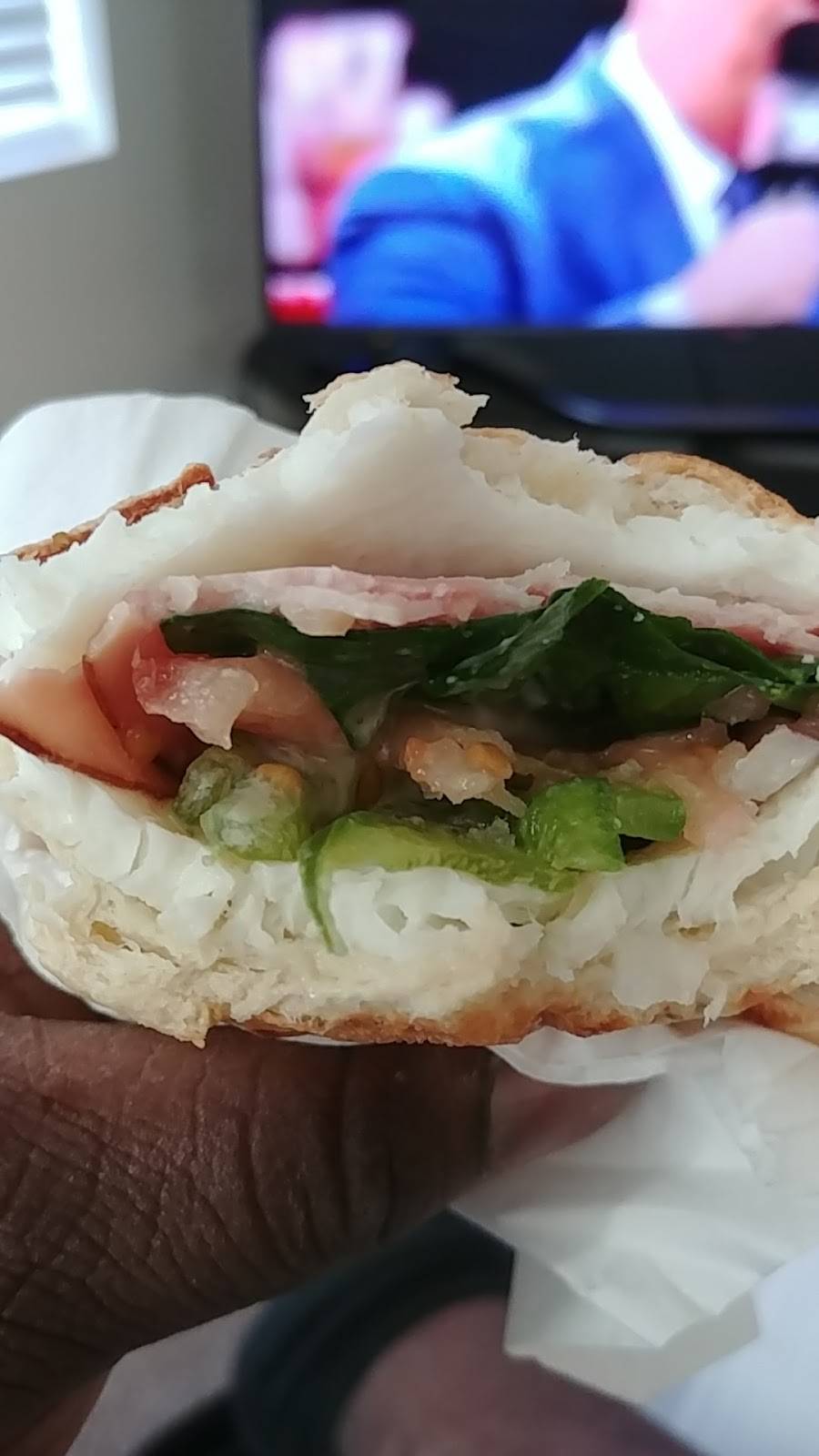 Subway Restaurants | restaurant | 342 Douglas Rd, Oswego, IL 60543, USA | 6308975050 OR +1 630-897-5050