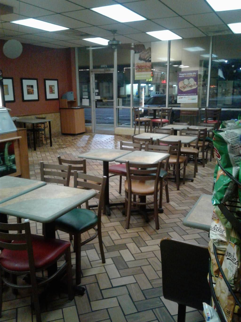 Subway Restaurants | restaurant | 2596 Gus Thomasson Rd, Dallas, TX 75228, USA | 2143201222 OR +1 214-320-1222