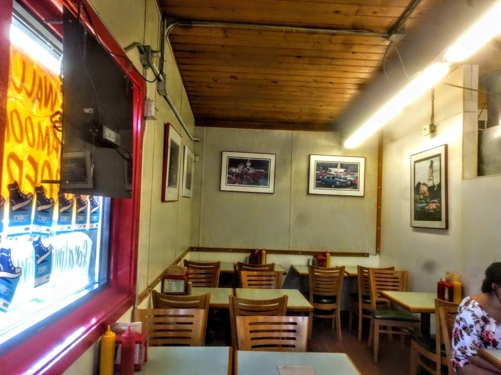 Mikes Drive-In | restaurant | 3045 SE Harrison St, Milwaukie, OR 97222, USA | 5036540131 OR +1 503-654-0131