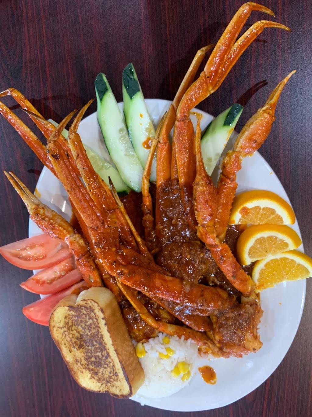 Mi Pueblo Restaurant | restaurant | 1905 N Irwin Ave, Green Bay, WI 54302, USA | 9204014011 OR +1 920-401-4011