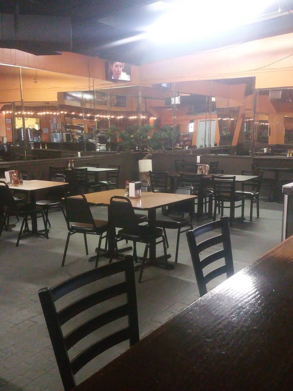 Ebenezer | restaurant | 10 14th St, Bessemer, AL 35020, USA | 2052437695 OR +1 205-243-7695