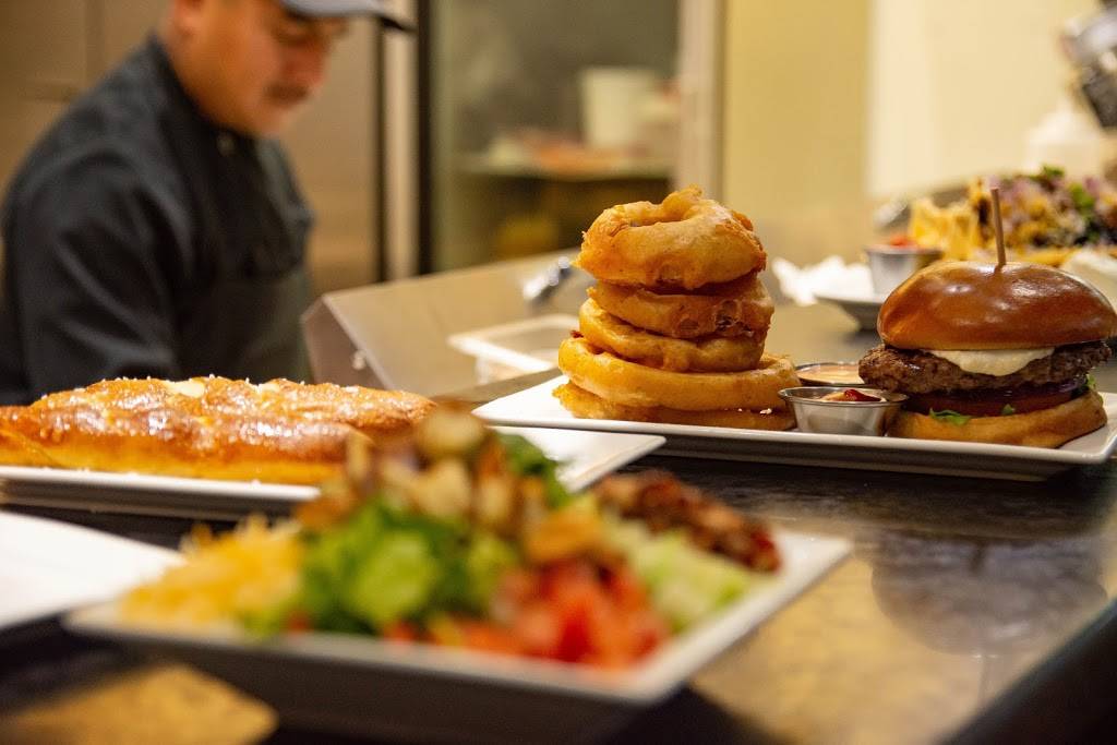 Burg & Barrel Leawood | restaurant | 5408 151st St, Leawood, KS 66224, USA | 9134440494 OR +1 913-444-0494