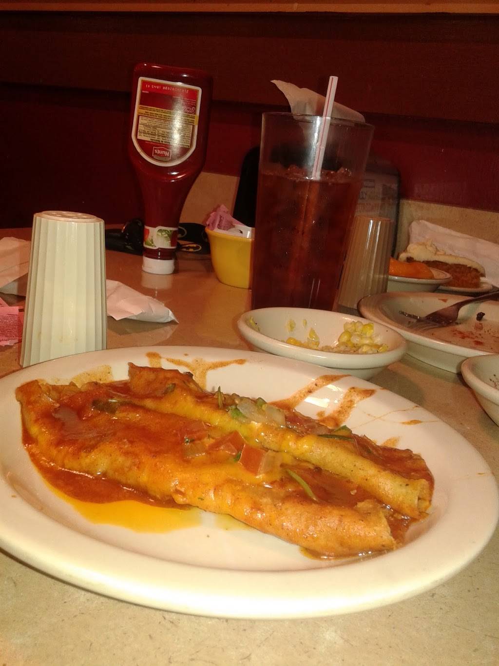 Furrs Fresh Buffet | restaurant | 3233 Alta Mere Dr, Fort Worth, TX 76116, USA | 8177320422 OR +1 817-732-0422