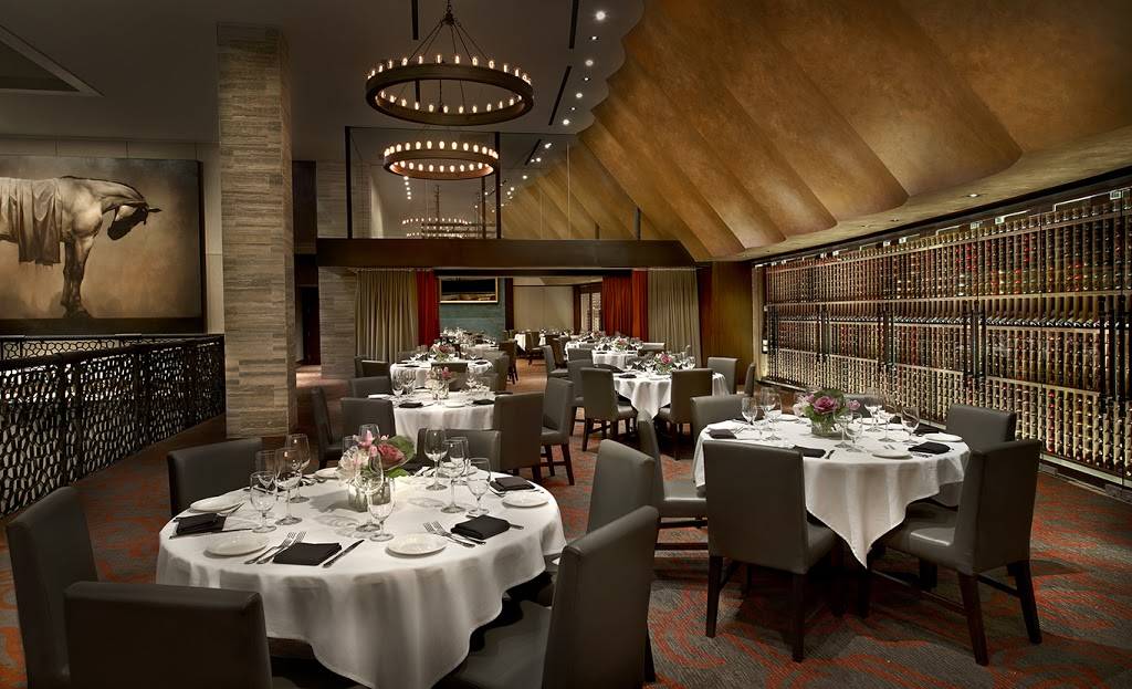 Del Friscos Double Eagle Steakhouse | restaurant | 58 East W Oak St, Chicago, IL 60611, USA | 3128882499 OR +1 312-888-2499