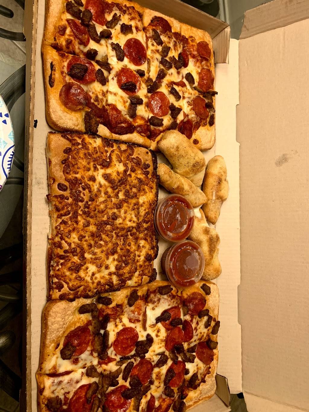 Pizza Hut | restaurant | 9815 Culebra Rd, San Antonio, TX 78251, USA | 2106883377 OR +1 210-688-3377