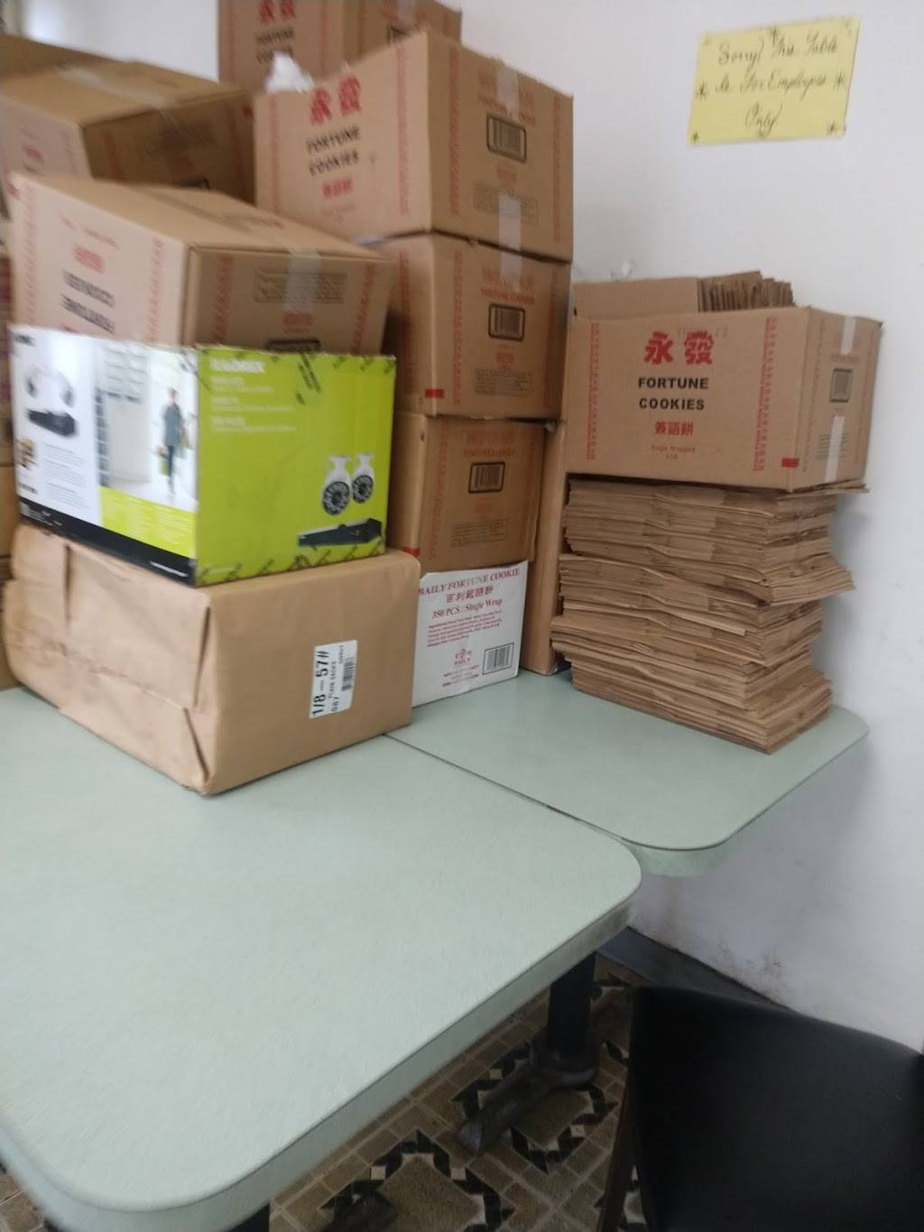 Golden Dragon | restaurant | 800 Wilcox St, Joliet, IL 60435, USA | 8157237689 OR +1 815-723-7689