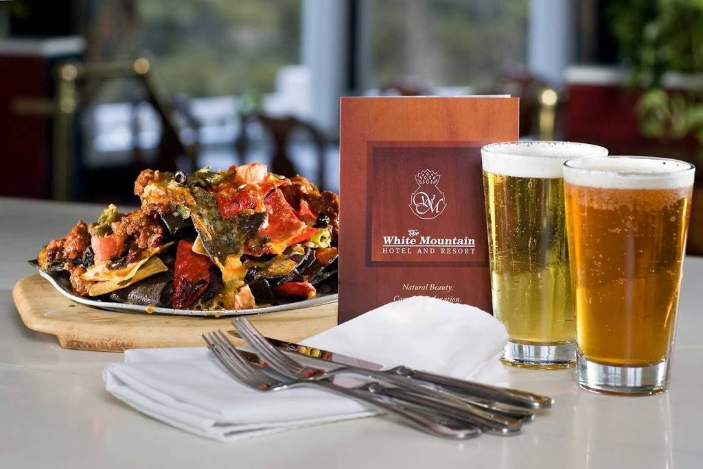 Ledges Restaurant at The White Mountain Hotel | restaurant | 87 Fairway Dr, North Conway, NH 03860, USA | 6033567100 OR +1 603-356-7100