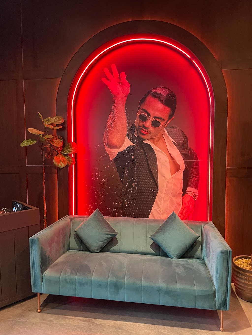 Nusr-Et Steakhouse Beverly Hills | restaurant | 184 -88 N Canon Dr, Beverly Hills, CA 90210, USA | 3109215935 OR +1 310-921-5935