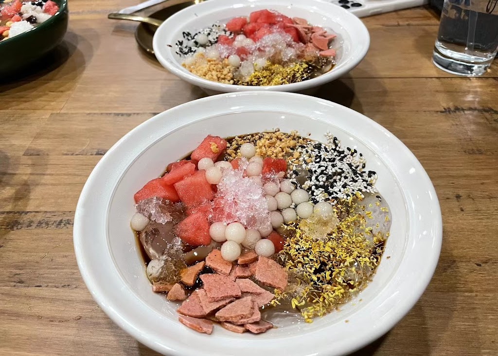 spice bistro | restaurant | 6742 Bustleton Ave, Philadelphia, PA 19149, USA | 2159417271 OR +1 215-941-7271