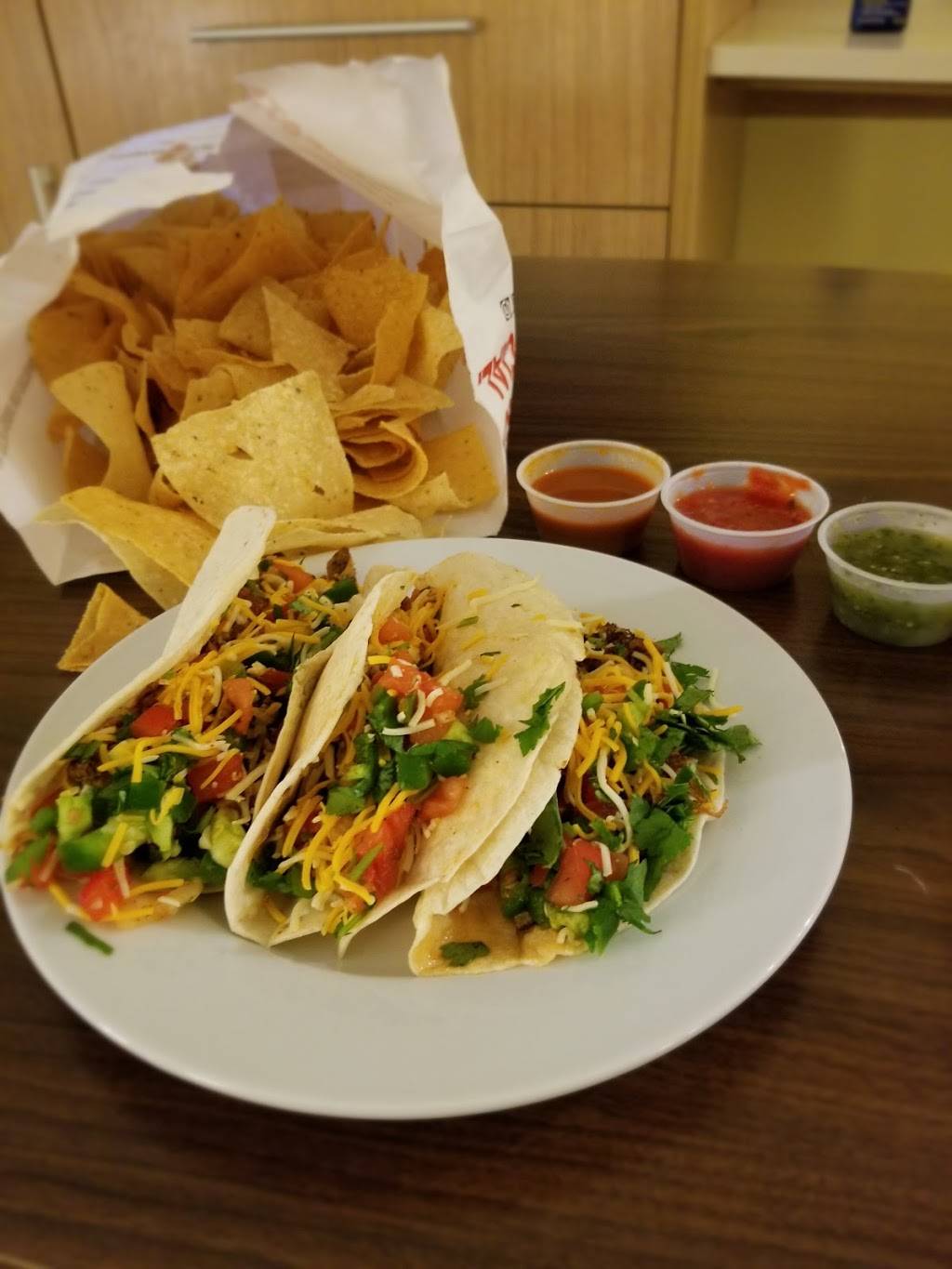 Moes Southwest Grill | restaurant | 214 Azalea Square Blvd unit a, Summerville, SC 29483, USA | 8438216251 OR +1 843-821-6251