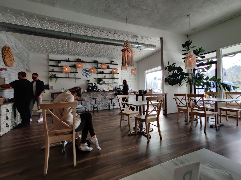 Cafe Boheme | restaurant | 8428 Pershing Dr, Playa Del Rey, CA 90293, USA | 3104392242 OR +1 310-439-2242