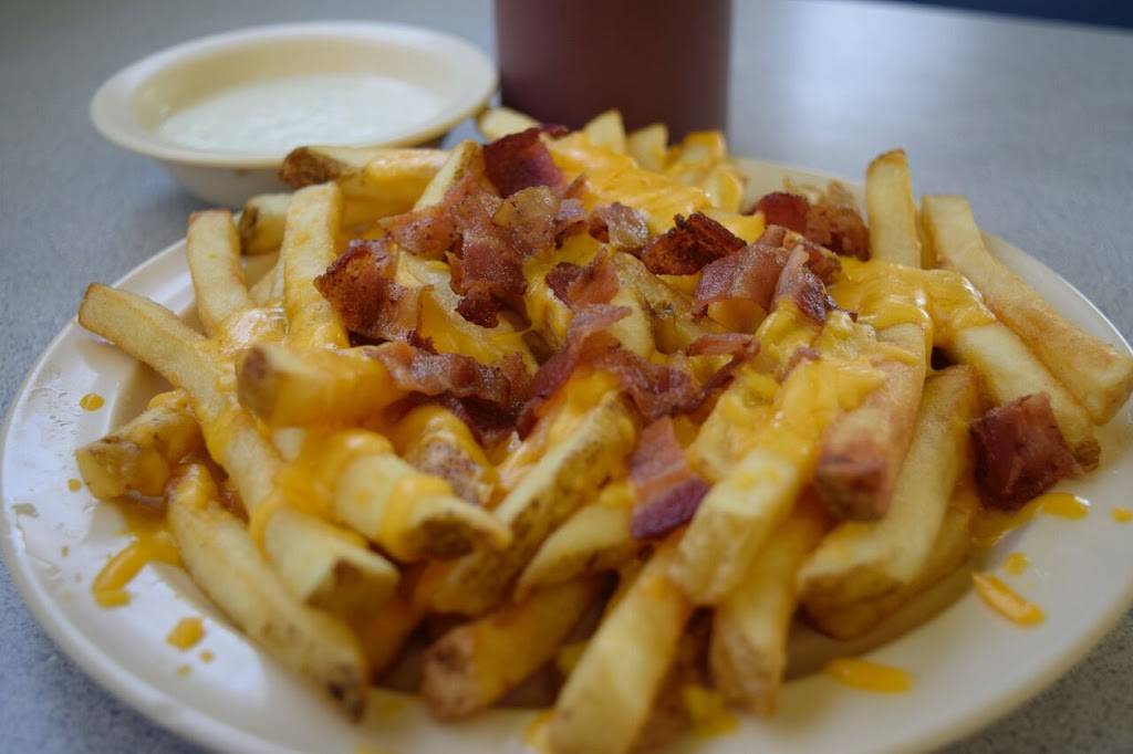 Boomarang Diner | restaurant | 828 East Side Blvd, Muskogee, OK 74403, USA | 9186873373 OR +1 918-687-3373