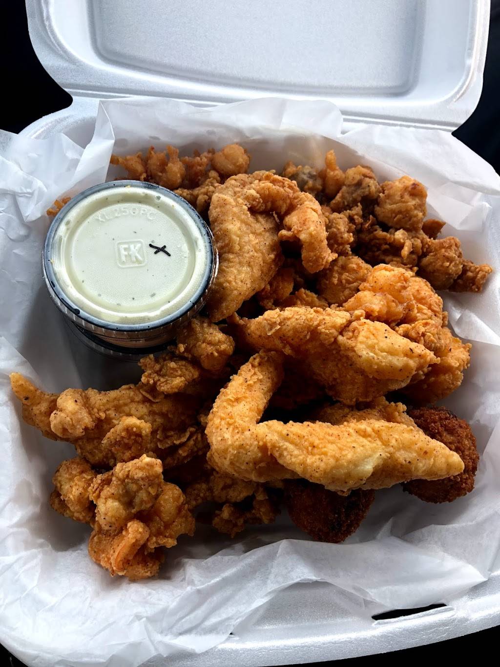 The Crawfish Shop | restaurant | 2902 E Denman Ave, Lufkin, TX 75901, USA | 9362383820 OR +1 936-238-3820