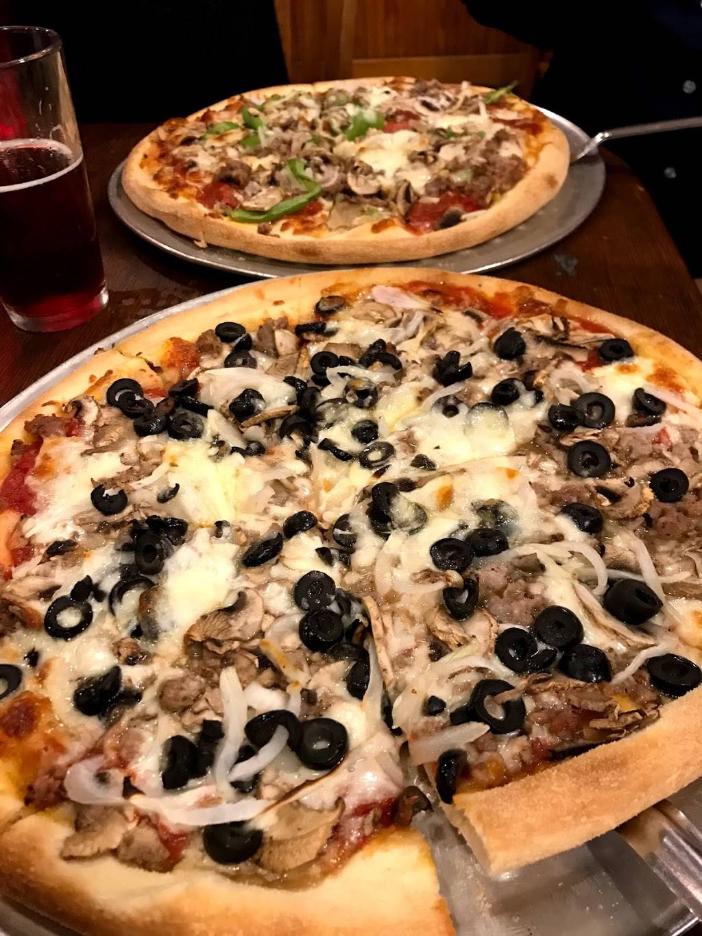 Star Pizza | restaurant | 77 Harvard St, Houston, TX 77007, USA | 7138691241 OR +1 713-869-1241