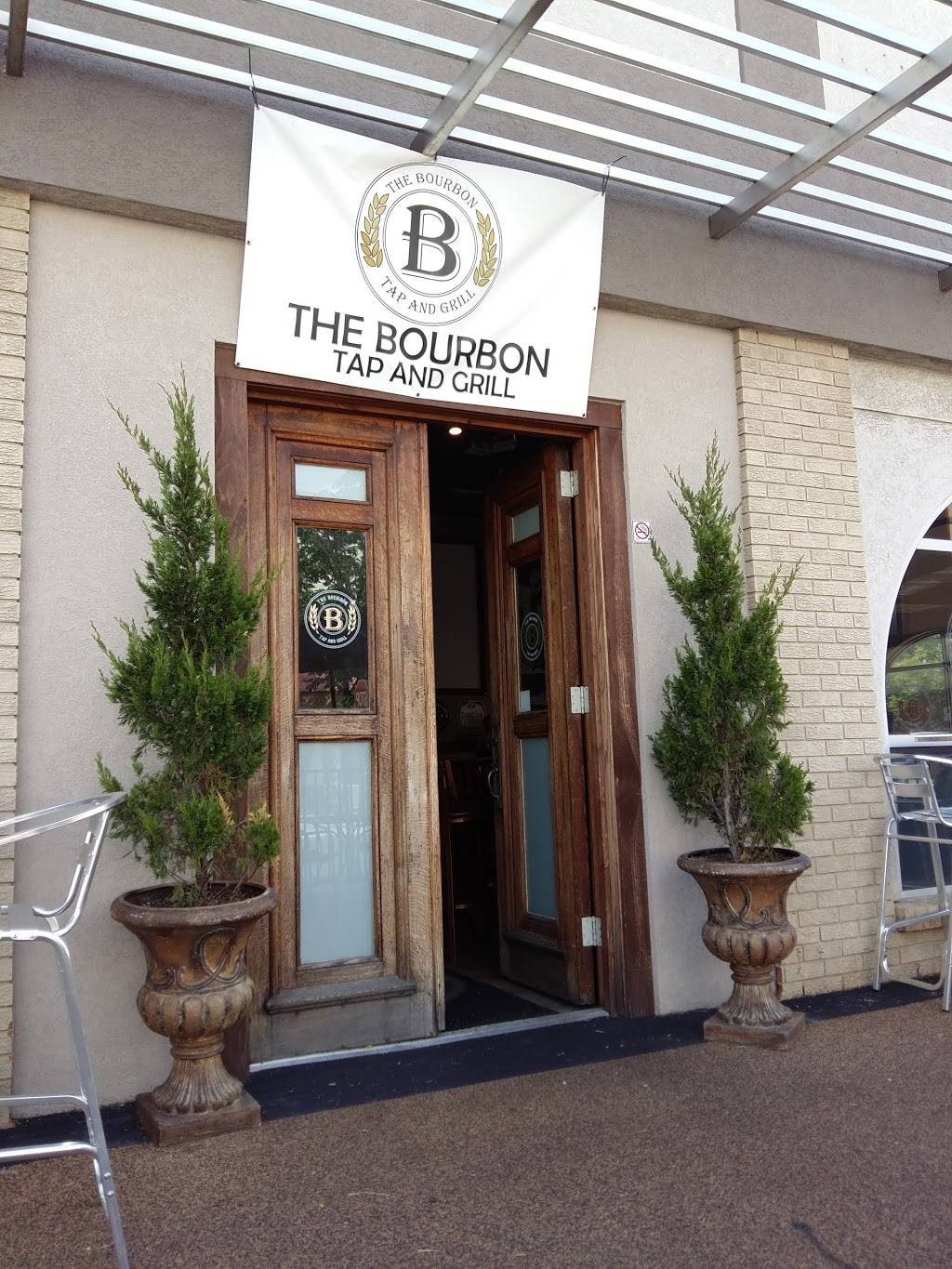 Bourbon Tap & Grill | restaurant | 1199 Ottawa St, Windsor, ON N8X 2E4, Canada | 5192551199 OR +1 519-255-1199