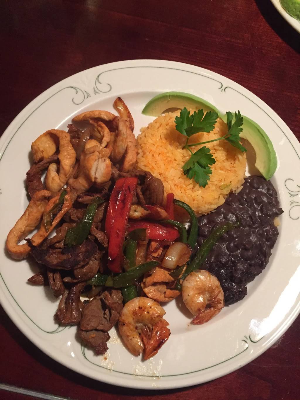 Casa Lupita | restaurant | 419 Hudson St, Trenton, NJ 08611, USA | 6092185437 OR +1 609-218-5437