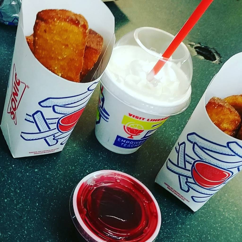 Sonic Drive-In | restaurant | 320 Winchester Park Blvd, Boynton Beach, FL 33436, USA | 5617335311 OR +1 561-733-5311