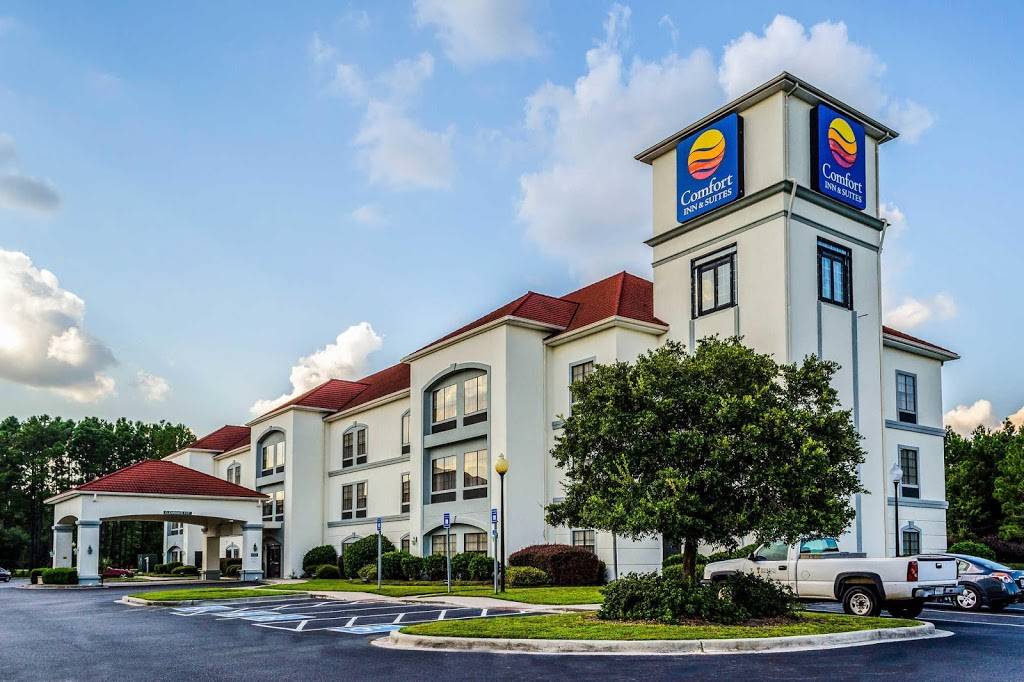 Comfort Inn & Suites Savannah Airport | restaurant | 15 Jay R Turner Dr, Savannah, GA 31408, USA | 9126291500 OR +1 912-629-1500