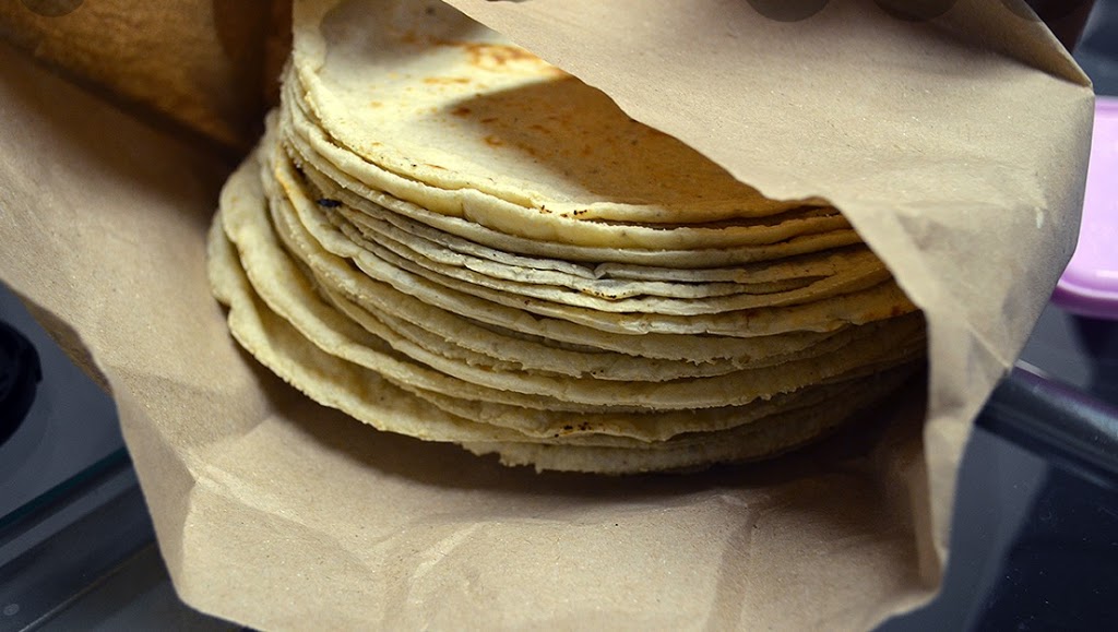 LA MEXICANA FOOD FACTORY | restaurant | 1601 N 16th St, Orange, TX 77632, USA | 4093304744 OR +1 409-330-4744