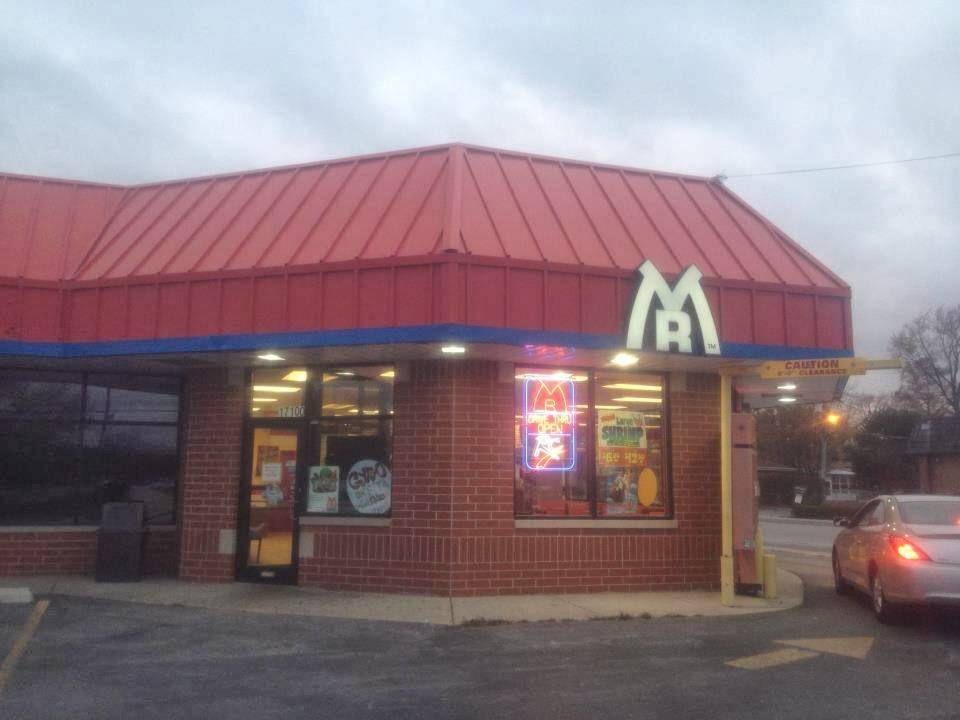 Mr Submarine | meal takeaway | 17100 South Park Ave, South Holland, IL 60473, USA | 7082109401 OR +1 708-210-9401