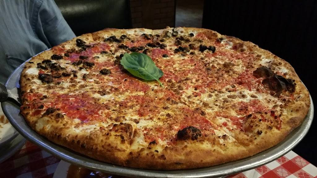 Upper Crust Pizza, Patio & Wine Bar | restaurant | 20235 N Cave Creek Rd #111, Phoenix, AZ 85024, USA | 6029232389 OR +1 602-923-2389