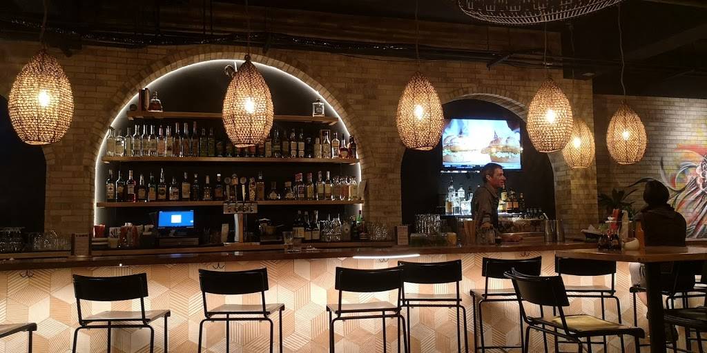 COMO | restaurant | 10164 Donner Pass Rd Unit#3, Truckee, CA 96161, USA | 5305876274 OR +1 530-587-6274