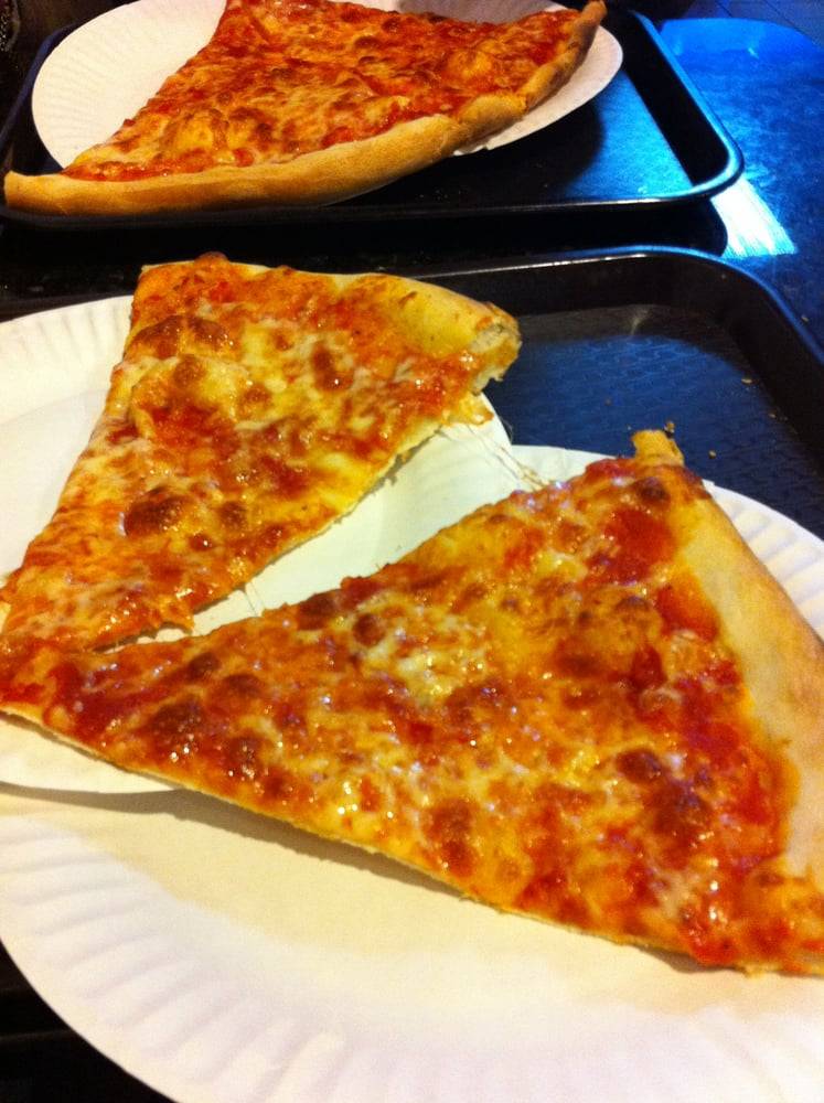 Vincenzos Pizzeria & Restaurant | meal delivery | 168-19 Union Tpke, Flushing, NY 11366, USA | 7189697434 OR +1 718-969-7434