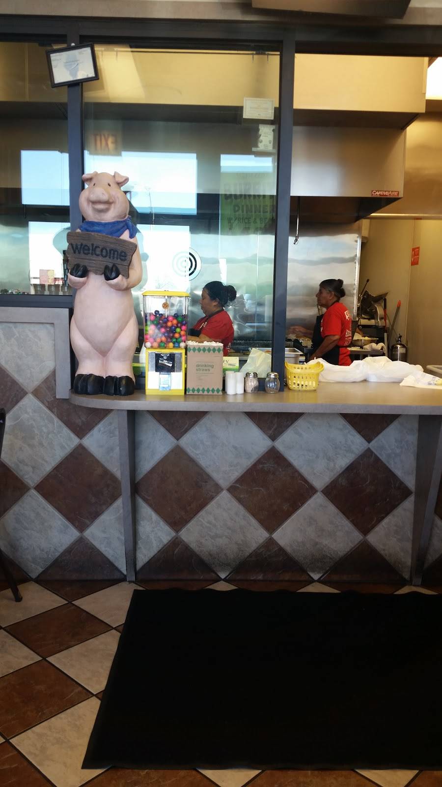 Carnitas Don Alfredo | restaurant | 15 N 1st Ave, Maywood, IL 60153, USA | 7083433351 OR +1 708-343-3351