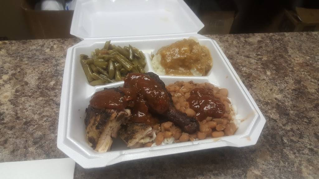 Honey Bays BBQ | restaurant | 1726 Belvidere St, Waukegan, IL 60085, USA | 8472444711 OR +1 847-244-4711