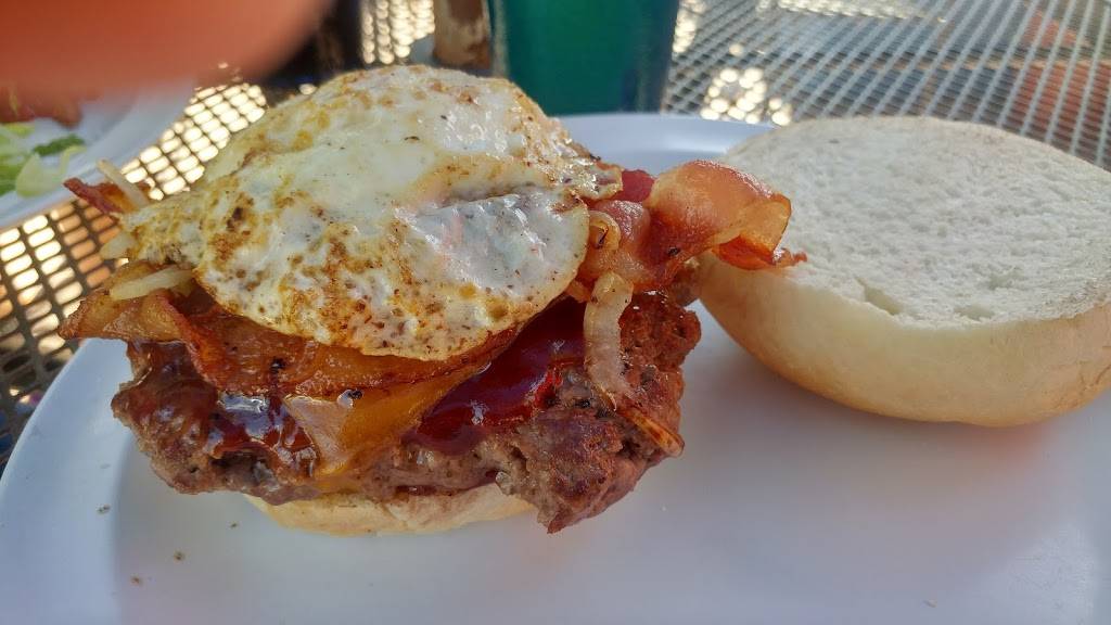 Siris Gourmet Burgers & Pizza | meal delivery | 2813 Beach Blvd S, Gulfport, FL 33707, USA | 7272584949 OR +1 727-258-4949