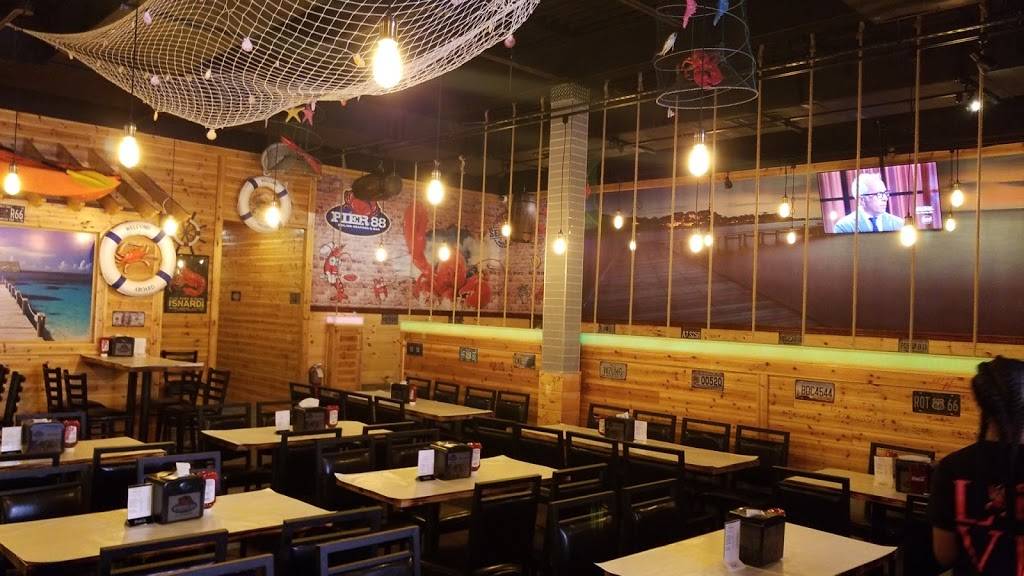 Pier 88 | restaurant | 2040 Coliseum Dr #9, Hampton, VA 23666, USA | 7572245288 OR +1 757-224-5288