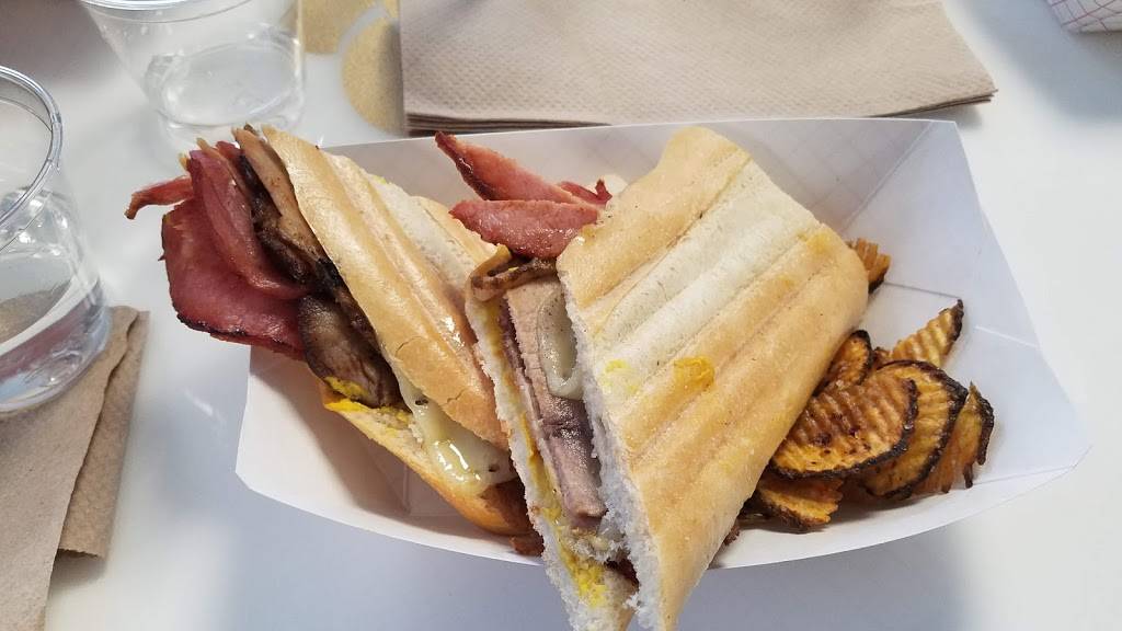 Guajiros Miami Eatery | restaurant | 1871 Seminole Trail, Charlottesville, VA 22901, USA | 4344652108 OR +1 434-465-2108