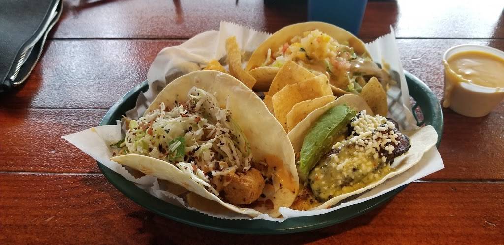 Jimmy Hulas Brandon | restaurant | 312 E Brandon Blvd, Brandon, FL 33511, USA | 8136621493 OR +1 813-662-1493