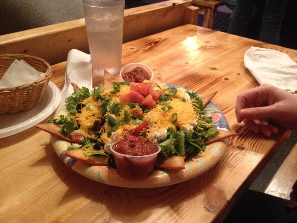 Three Legged Mule Pub & Pizza | restaurant | 12015 MO-101, Caulfield, MO 65626, USA | 4172843991 OR +1 417-284-3991