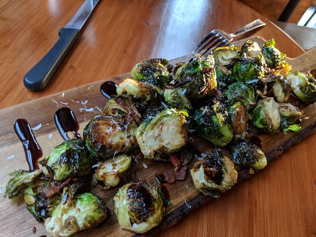 Naglee Park Garage | restaurant | 505 E San Carlos St, San Jose, CA 95112, USA | 4085644111 OR +1 408-564-4111