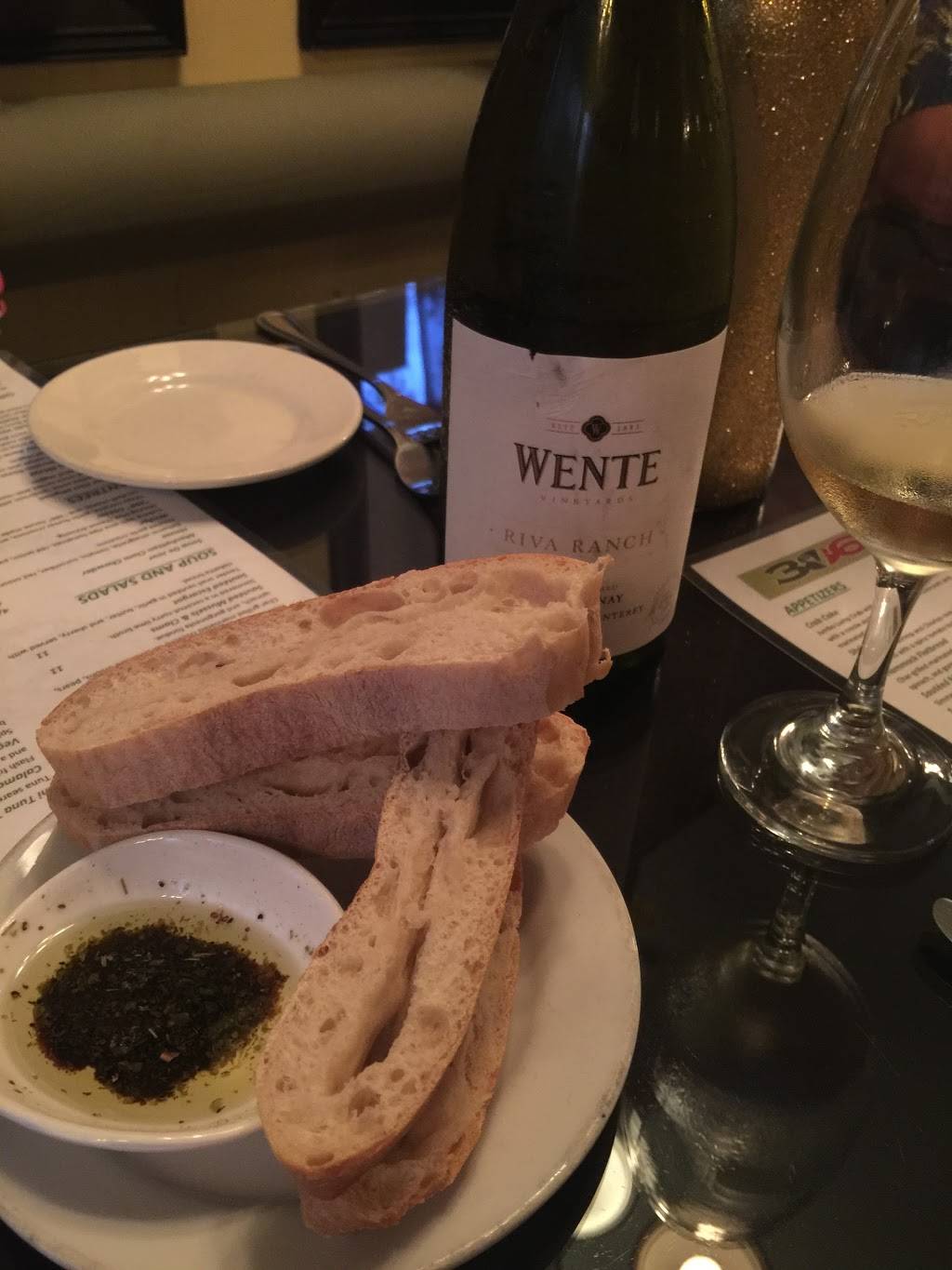 386 | A Fusion of Fine Eating | restaurant | 5949 N Ocean Shore Blvd, Palm Coast, FL 32137, USA | 3862460070 OR +1 386-246-0070