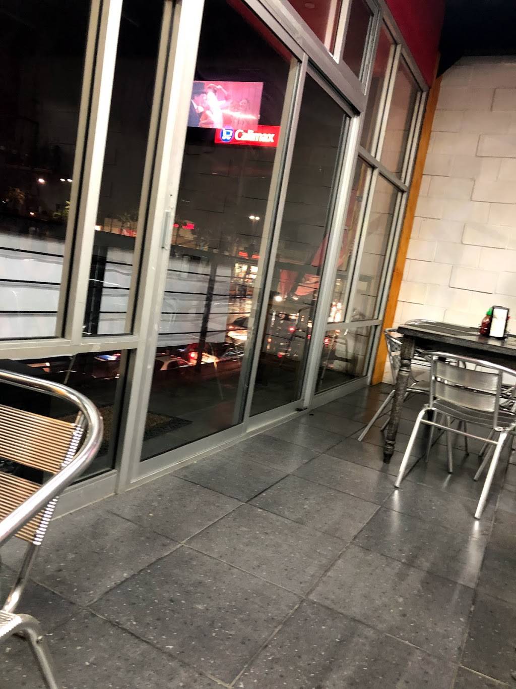 La Postal Sushi | restaurant | Bulevar Dr Gustavo Aubanel Vallejo 6715, El Rubi, 22626 Tijuana, B.C., Mexico | 016642072609 OR +52 664 207 2609