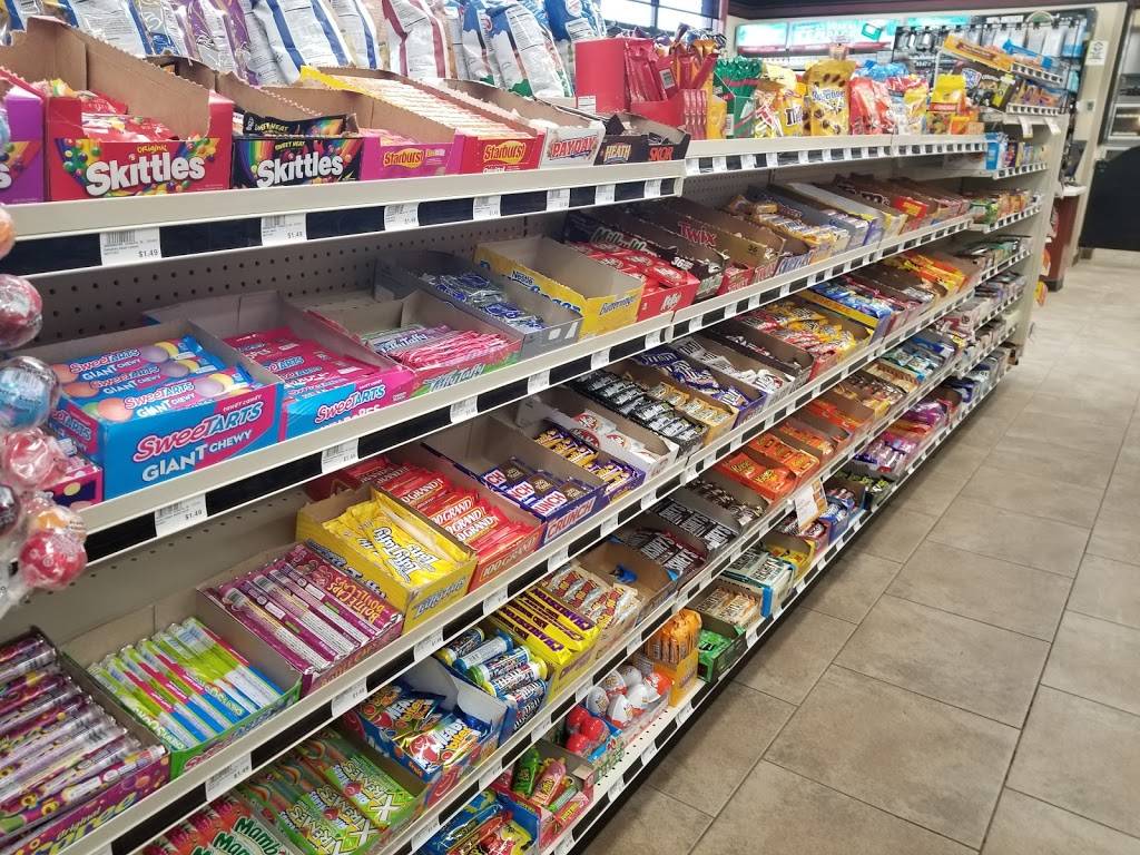 Caseys | meal takeaway | 107 Miller St, New York Mills, MN 56567, USA | 2183852573 OR +1 218-385-2573