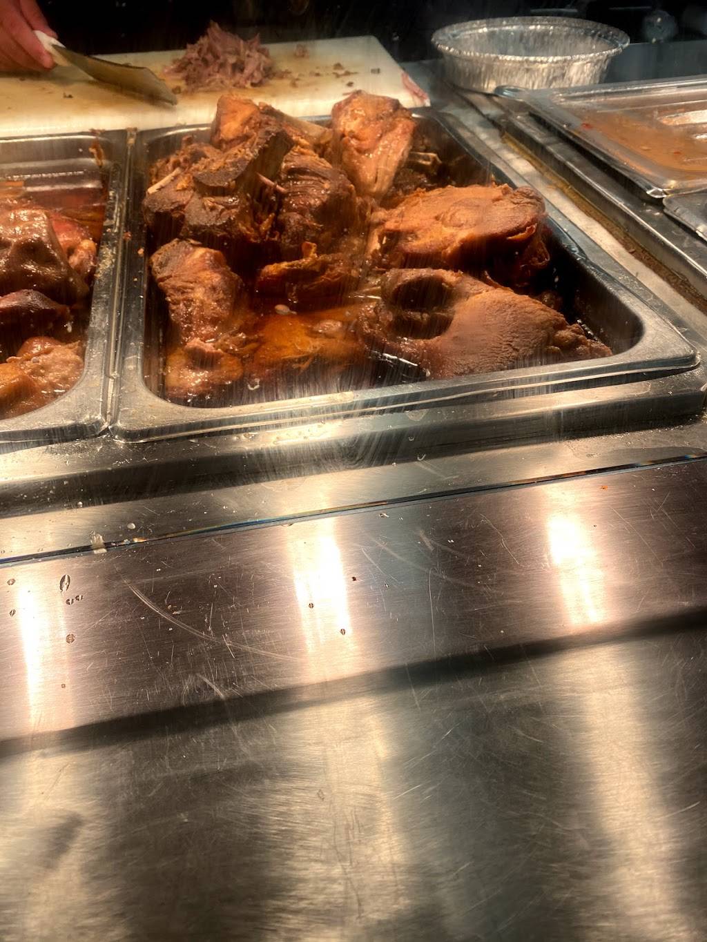 La Mano Tortilleria | restaurant | 13164 Valley Blvd, La Puente, CA 91746, USA | 6264742505 OR +1 626-474-2505