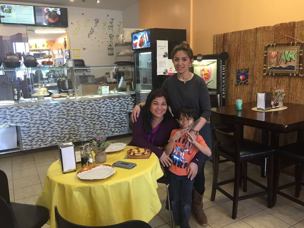 LaPaz Batchoy Toronto | restaurant | 360 Wilson Ave, North York, ON M3H 1S9, Canada | 6479489806 OR +1 647-948-9806